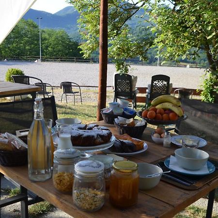 Agriturismo Dei Legi San Pietro Vara Exteriér fotografie
