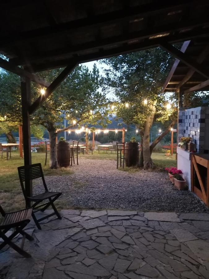 Agriturismo Dei Legi San Pietro Vara Exteriér fotografie