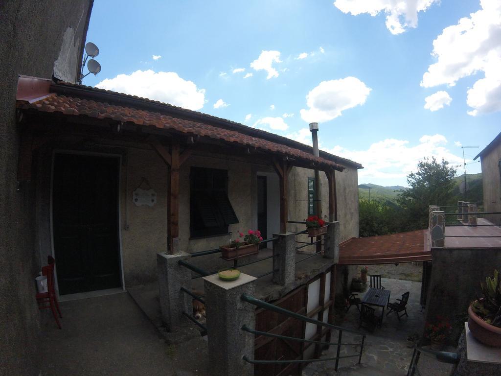 Agriturismo Dei Legi San Pietro Vara Exteriér fotografie